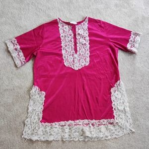 5/$25 Vintage 70s Erica Loren lace mini nightgown